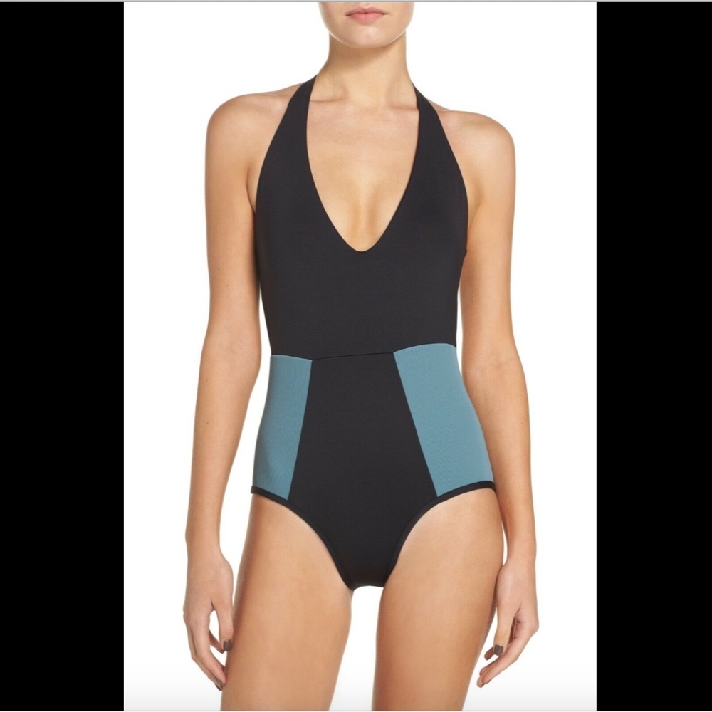 NWT L Space Fireside One-Piece‎ Swimsuit Black SZ 8
